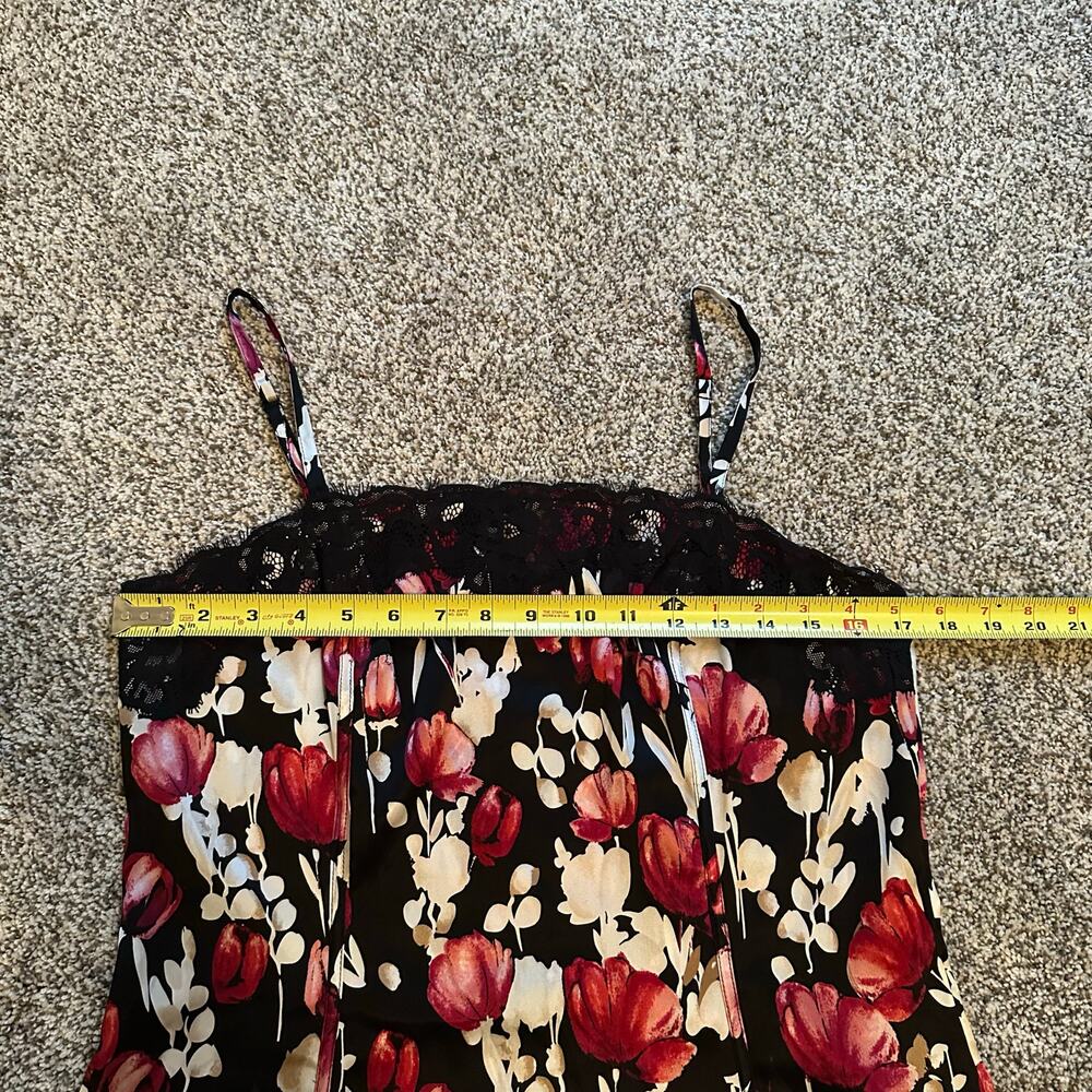 White House Black Market black white & berry pink floral lace lined tank top, M - Picture 9 of 10